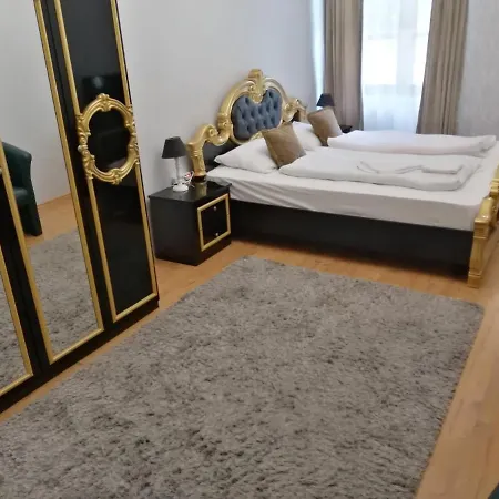 Bed & Breakfast Korona Szallo